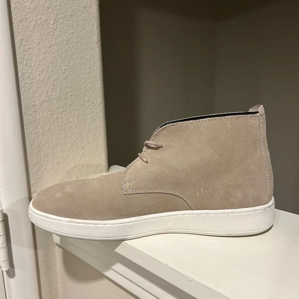 Abound Nordstrom Suede Chukka Boot 2-Eye Lace Up Men's 7M Beige Tried On